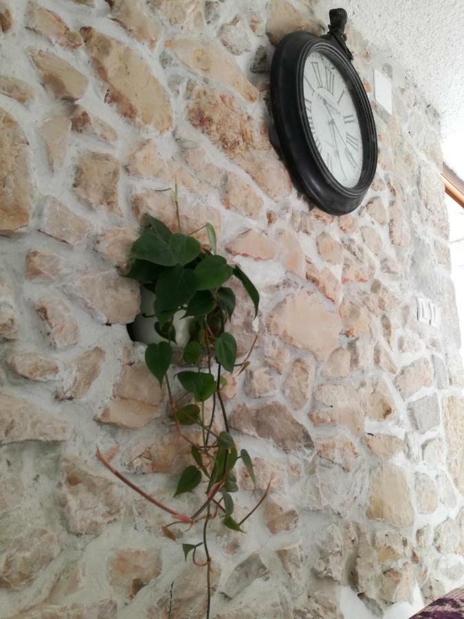 Traditional Stone House St.Anton Malinska Dış mekan fotoğraf